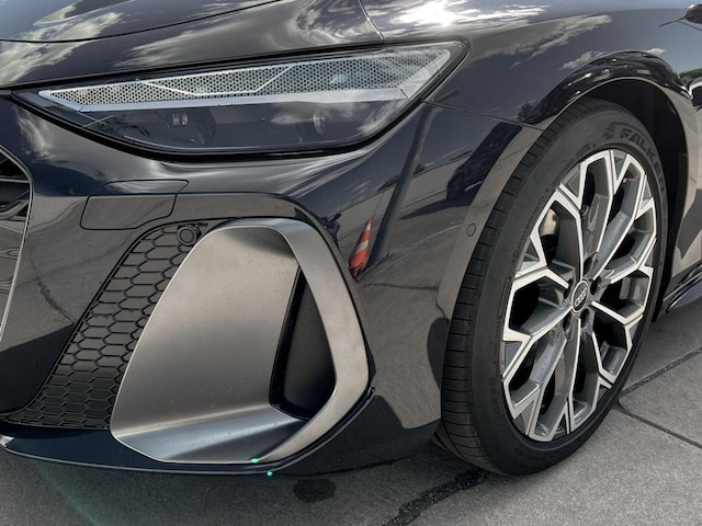 Audi A6 Avant S-Tronic