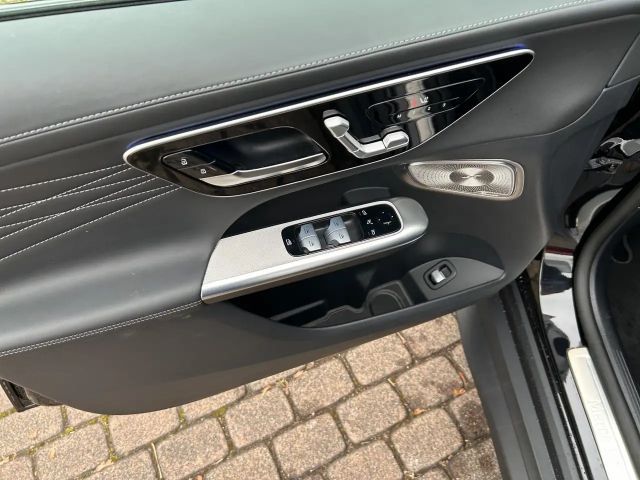 Mercedes-Benz GLC 300 AMG Line