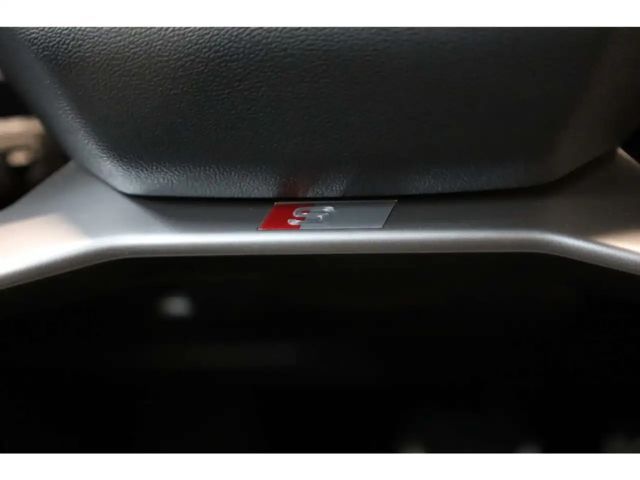 Audi Q4 e-tron S-Line