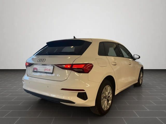 Audi A3 40 TFSI Hybride Sedan