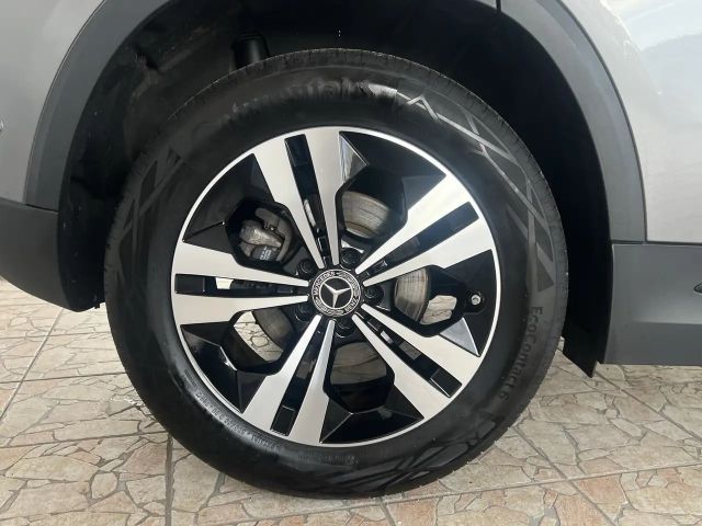 Mercedes-Benz GLA 180 Progressive