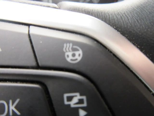 Volkswagen Golf 1.5 TSI IQ.Drive Life