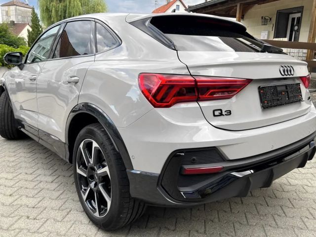 Audi Q3 40 TFSI Quattro S-Line Sportback