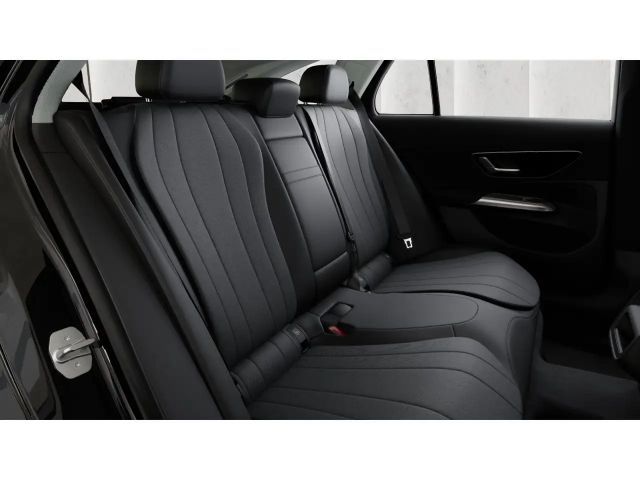 Mercedes-Benz E 300 AVANTGARDE Estate