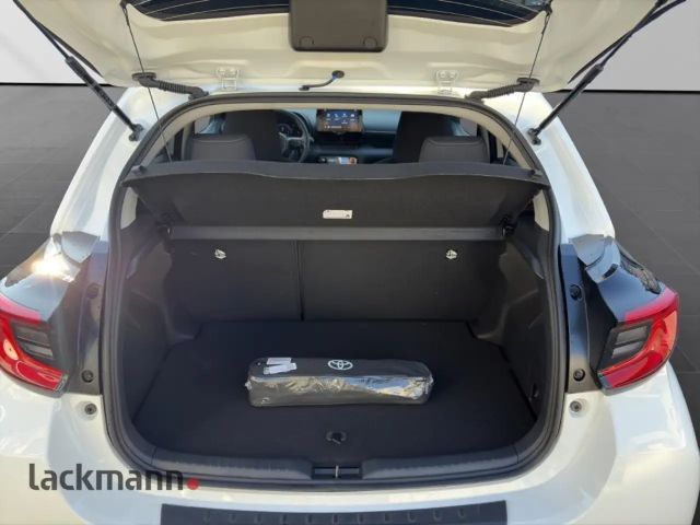 Toyota Yaris Hatchback Hybride Team D