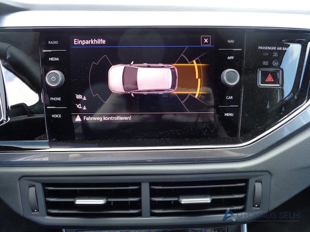 Volkswagen Polo 1.0 TSI DSG Style