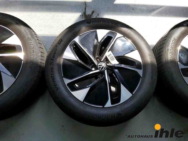 Volkswagen ID.4 77 KWh Performance Pro