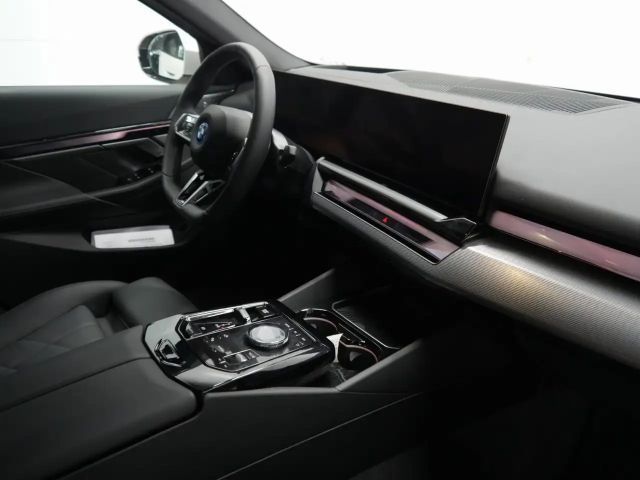 BMW i5 M-Sport Sedan