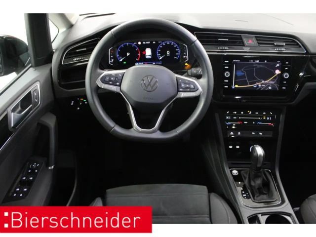 Volkswagen Touran 1.5 TSI DSG Highline Style
