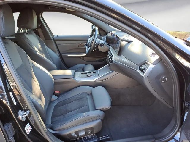 BMW 320 320i M-Sport Touring