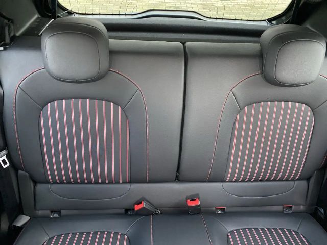 Renault Twingo E-Tech Techno