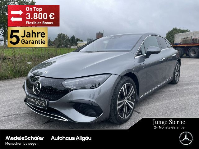 Mercedes-Benz EQE 300 Sedan