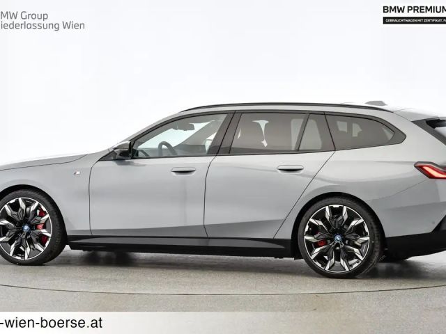 BMW i5 M60 xDrive