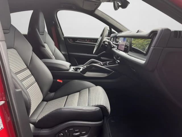 Porsche Cayenne Coupé E-Hybrid Turbo