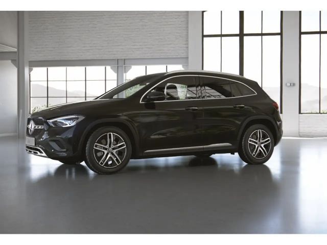 Mercedes-Benz GLA 220 GLA 220 d