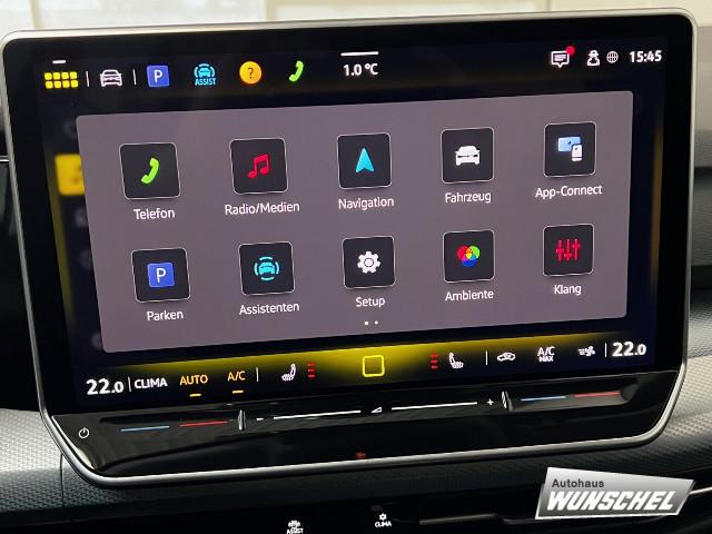 Volkswagen Golf 1.5 TSI Golf VIII