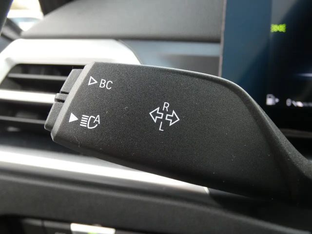 BMW 320 320i Comfort pakket M-Sport Touring