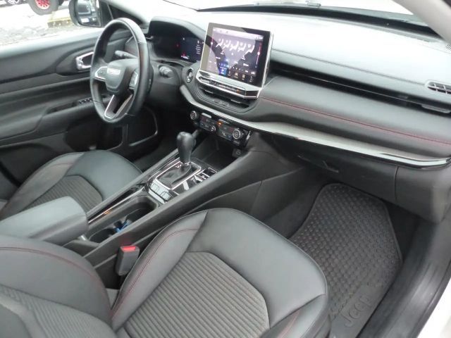 Jeep Compass Altitude