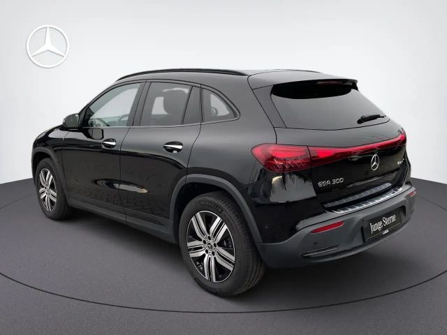 Mercedes-Benz EQA 300 4MATIC Advanced