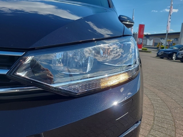 Volkswagen Touran 1.5 TSI DSG