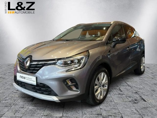Renault Captur E-Tech Intens