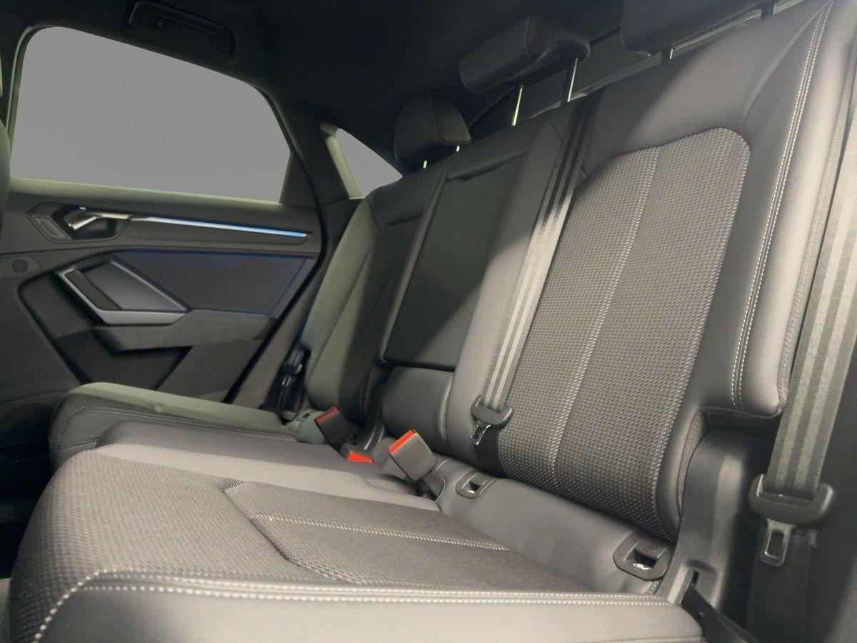 Audi Q3 40 TFSI Quattro S-Line S-Tronic Sportback