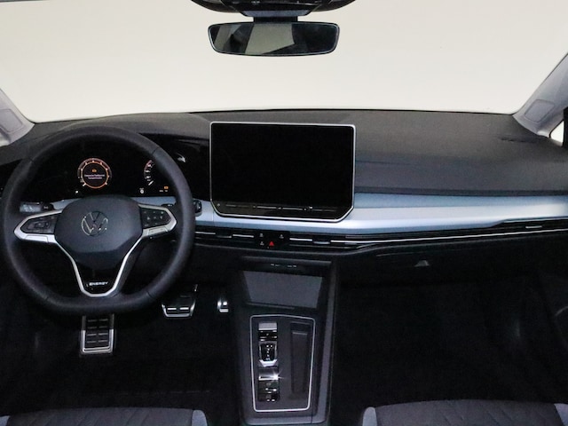 Volkswagen Golf 1.5 eTSI Golf VIII Life