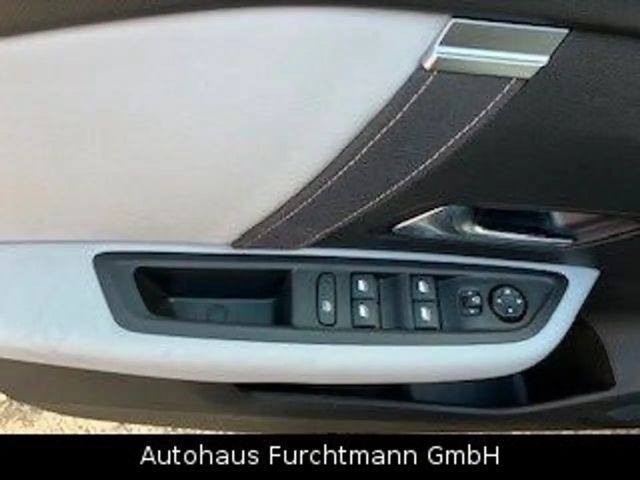 Citroën C4 Hybrid Max