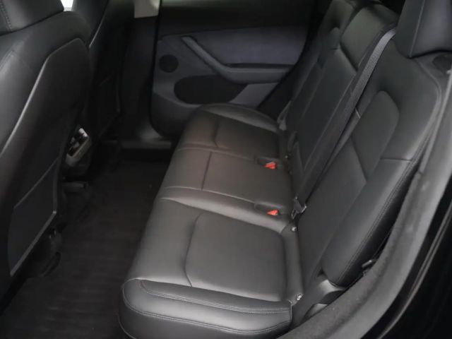 Tesla Model Y Performance