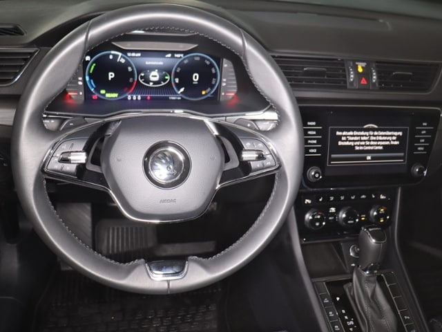 Skoda Superb 1.4 TSI Combi iV