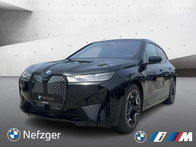 BMW iX xDrive50