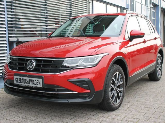 Volkswagen Tiguan 1.4 TSI Life eHybrid