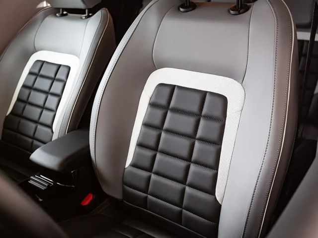 Citroën C4 Max PureTech