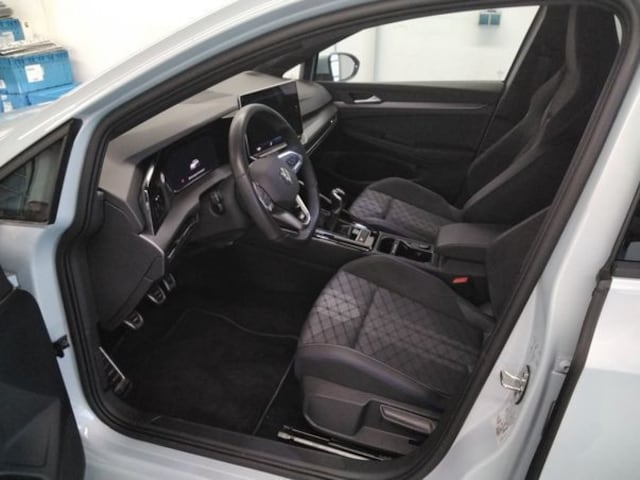 Volkswagen Golf 1.5 TSI R-Line Variant