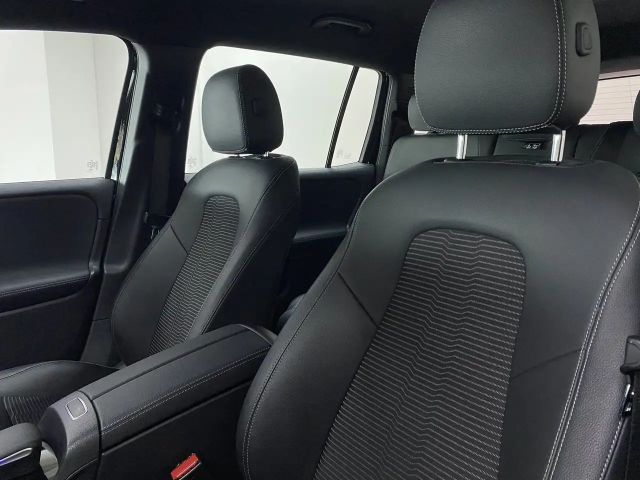 Mercedes-Benz EQB 300 4MATIC