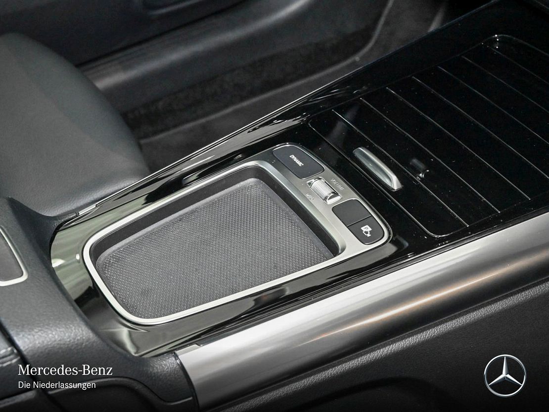 Mercedes-Benz B 220 B 220 d Sedan