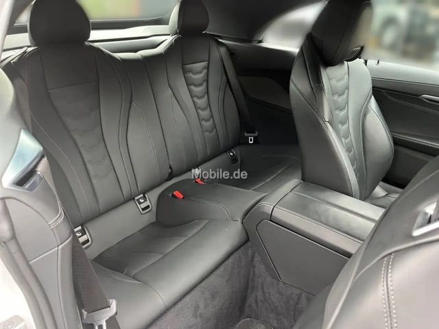 BMW 840 840i Cabrio M-Sport xDrive