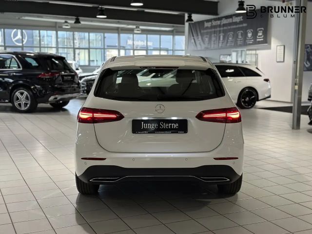 Mercedes-Benz B 180 Progressive