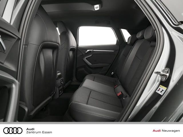 Audi A3 35 TFSI S-Line Sedan Sportback