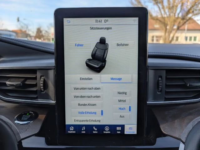 Ford Explorer Platinum Plug in Hybrid