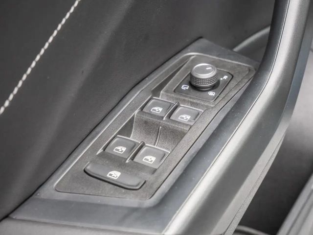 Volkswagen T-Roc 1.5 TSI DSG Style