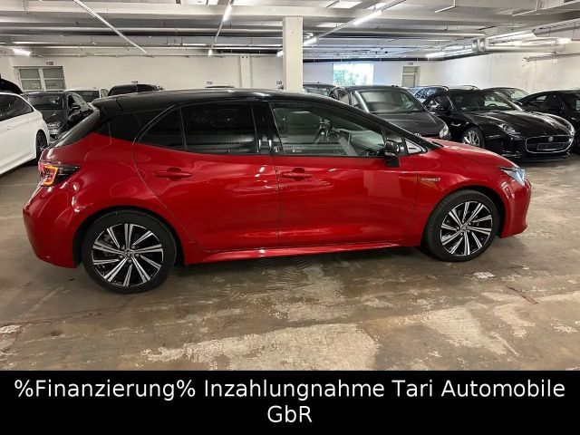 Toyota Corolla Hybride Team D