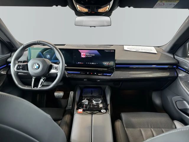 BMW 540 540d M-Sport Sedan xDrive