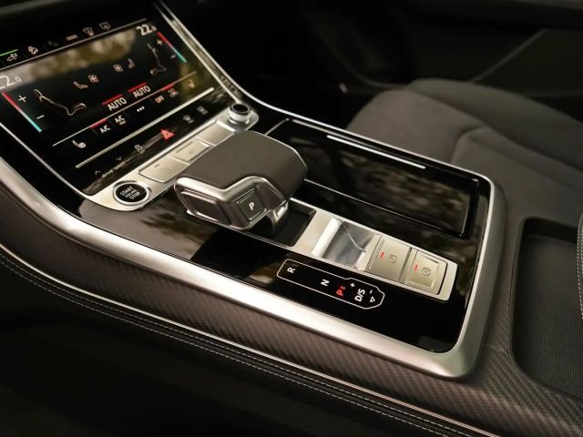 Audi Q8 Business Hybride S-Line