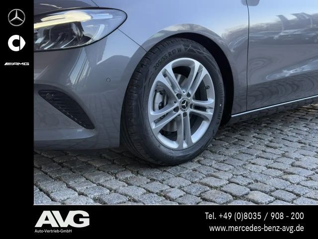 Mercedes-Benz B 180 Progressive