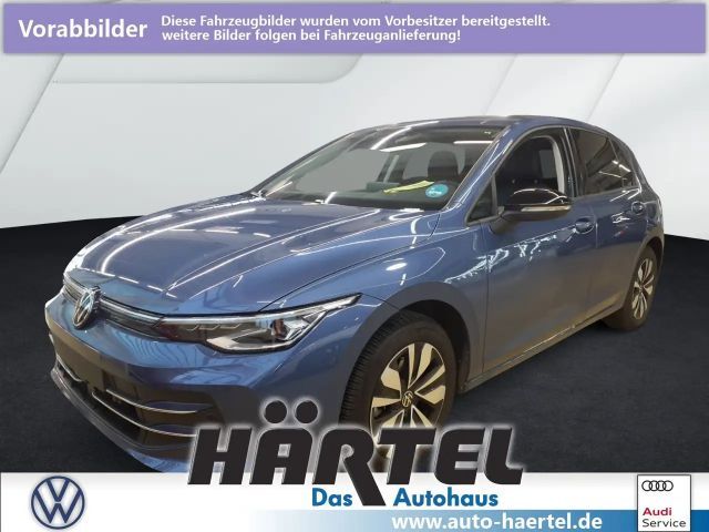 Volkswagen Golf 1.5 eTSI DSG