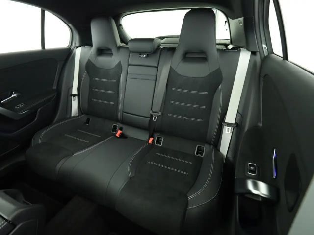 Mercedes-Benz A 180 AMG Line Hatchback