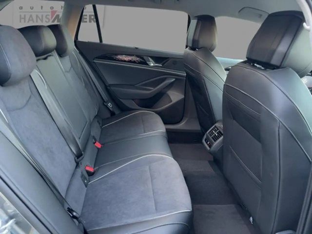 Volkswagen Passat Business DSG IQ.Drive