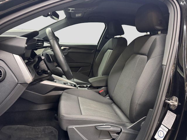 Audi A3 30 TFSI S-Tronic Sedan