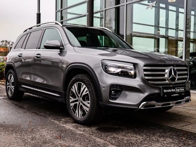 Mercedes-Benz GLB 200 4MATIC GLB 200 d